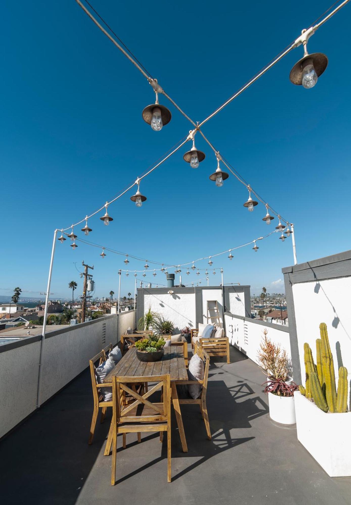 50 M To Sand Lgb 2 King Suites Long Beach Extérieur photo