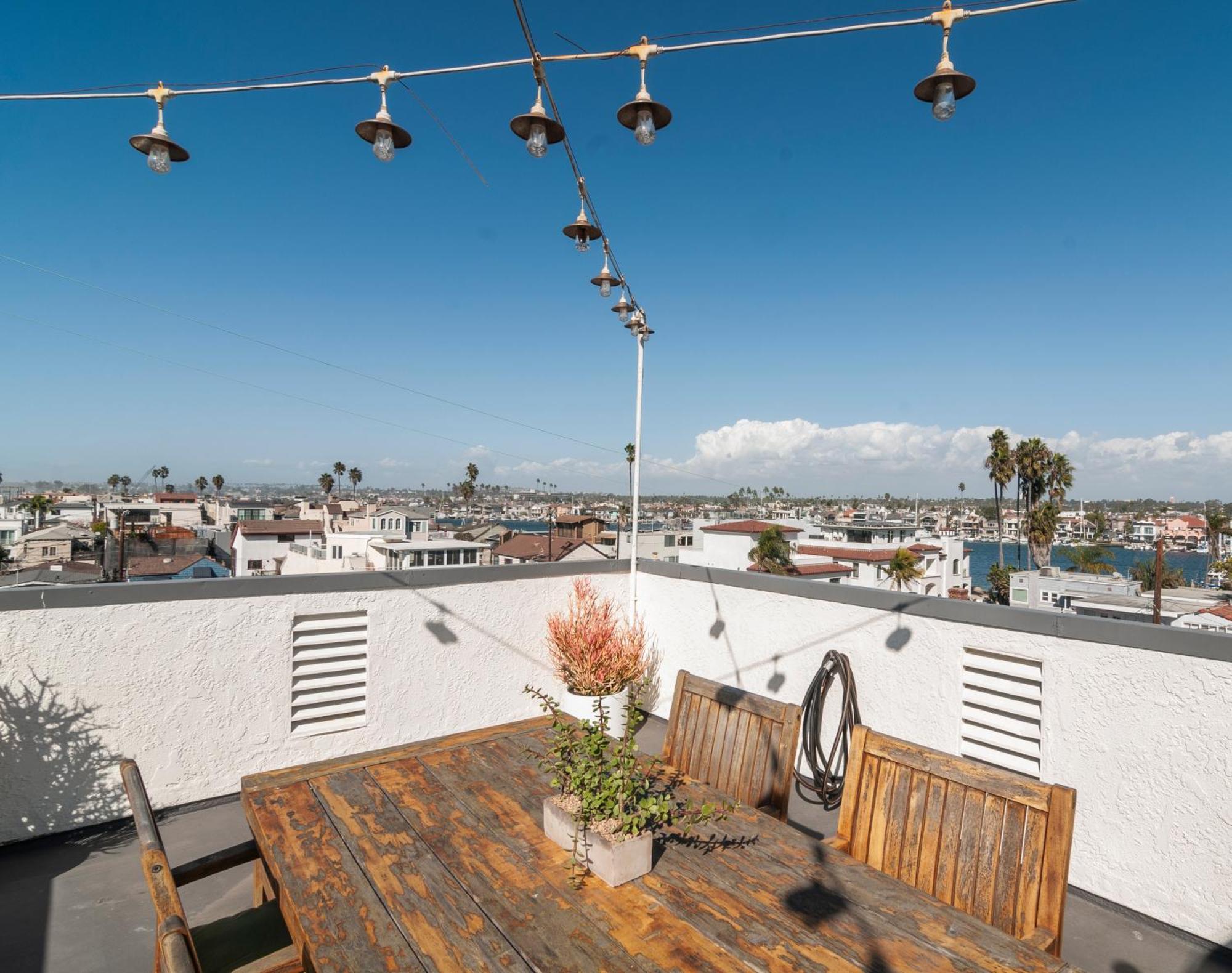 50 M To Sand Lgb 2 King Suites Long Beach Extérieur photo